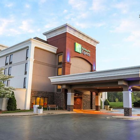 Holiday Inn Express Burlington By Ihg Екстериор снимка